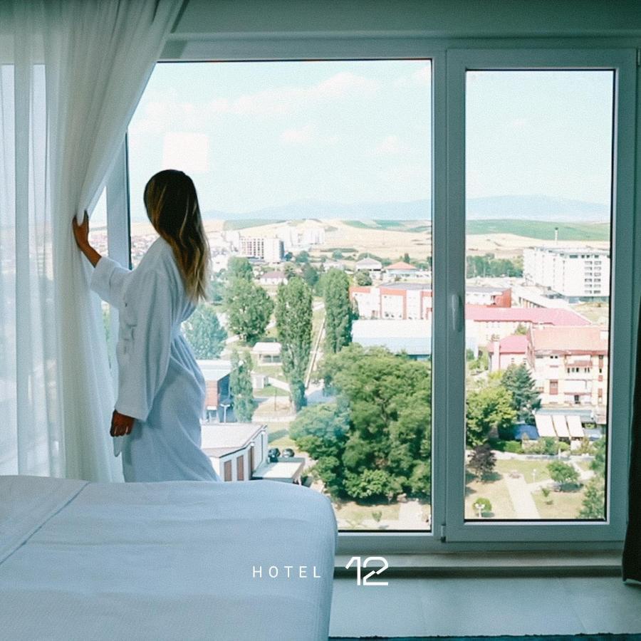 Hotel 12 Gjakova Eksteriør billede