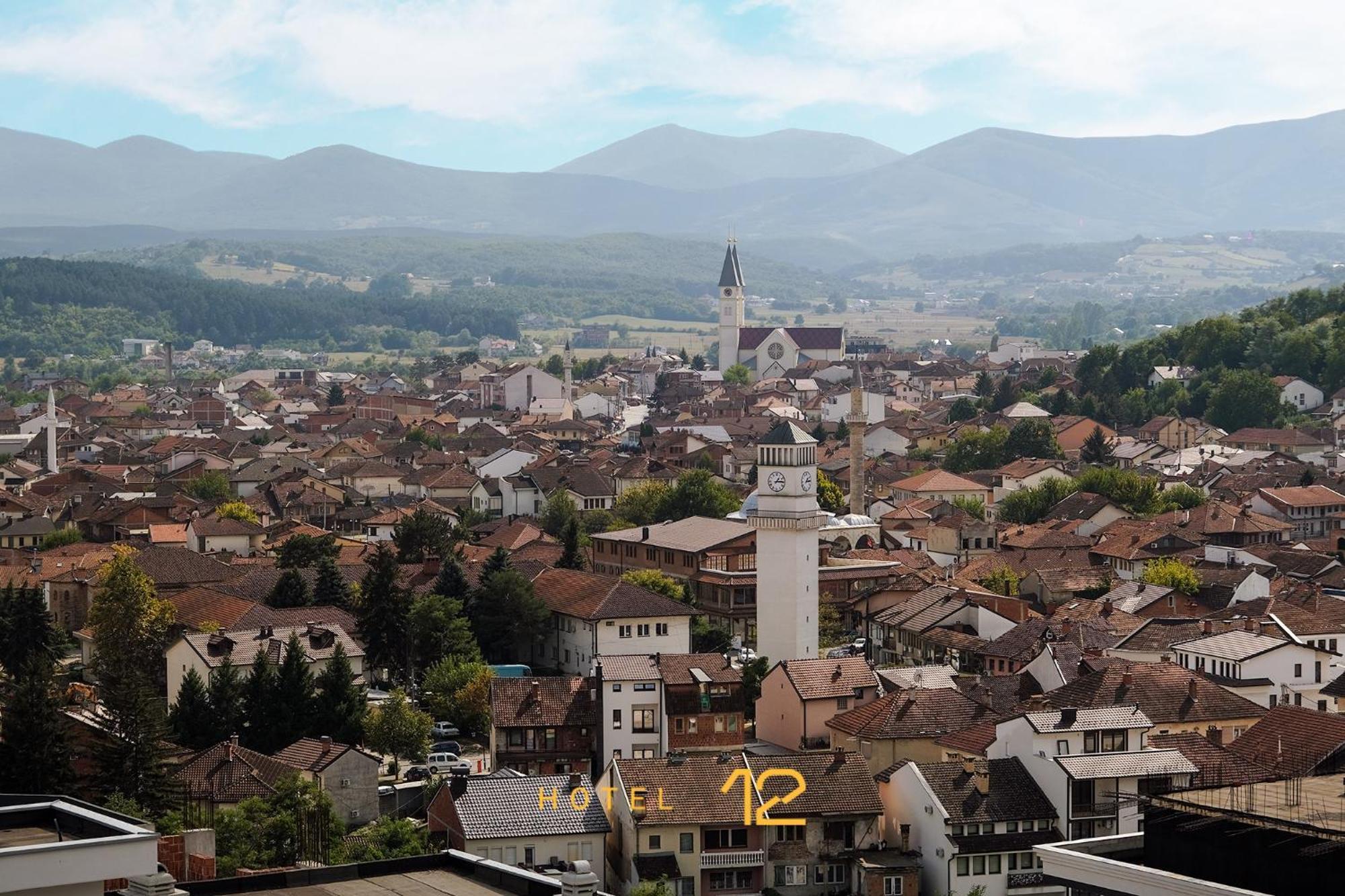 Hotel 12 Gjakova Eksteriør billede